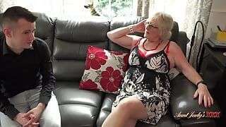 AuntJudysXXX – Busty Blonde GILF Mrs. Claire Seduces the Computer Guy