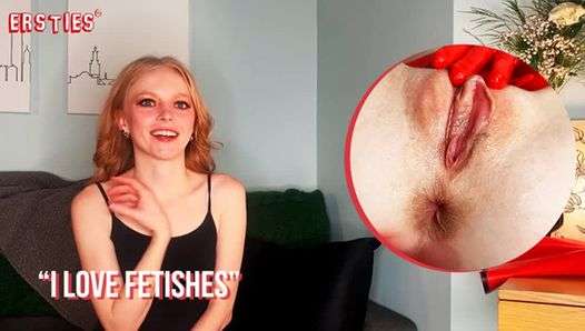 Ersties – Texas Born Alice Explores Her Latex Fetish