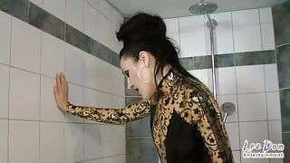 Fucking a Cheaky Hussy