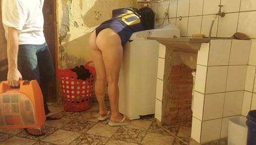 Married housewife, technician pays for washing machine with her pussy