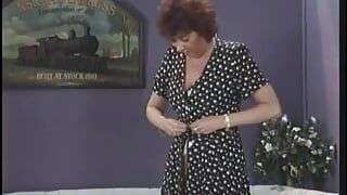 Mature MILF gets even with hubby’s mistress and eats her ass on the kin couch