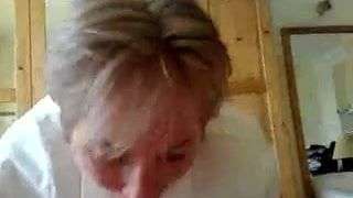 Mature teacher giving blowjob and squirting