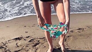 I love men with small cocks, I can humiliate them so easily