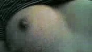 3 org kelantan isap tetek dara