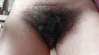 Amateur Latina undresses in bucatarie🍑 Hot brunette pussy hair,big ass, big nipples, big tits