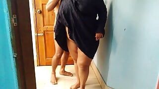 Fucking A Beautiful Hot MILF Arab Stepmom because she was Sexy & Shaking Her Huge Ass & Boobs