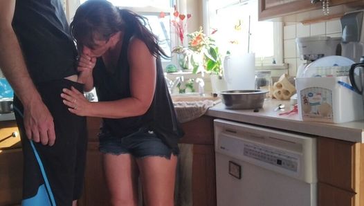 Tube Steak, Ribs, and Creampie – Fuckin With Food