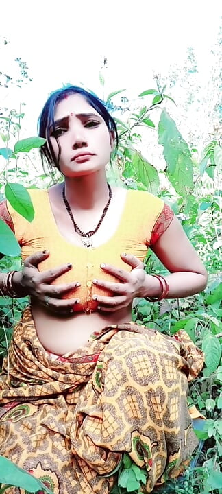 Bhabhi masterbuting