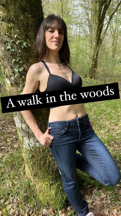 I get fucked in the middle of the forest and get a nice load on my face.