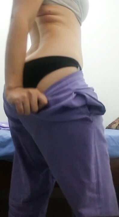 seducing a patient that I want to fuck hehehehe