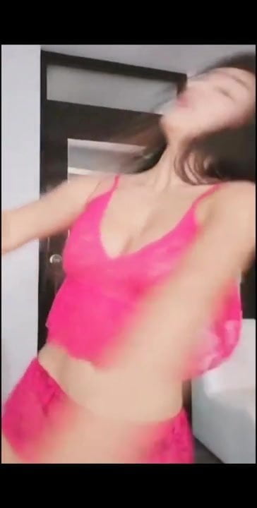 VP07 – Stephanie Venturo 1wx