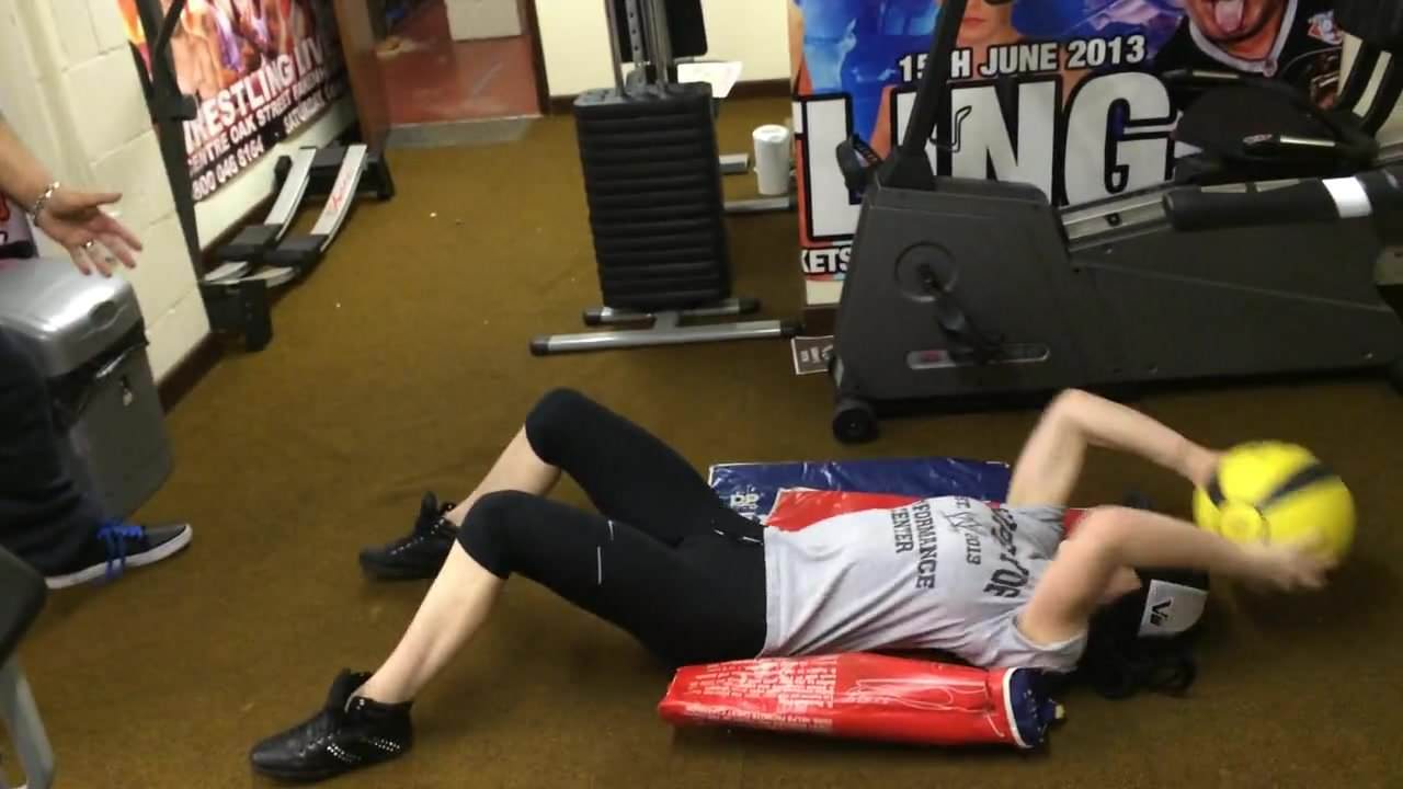 WWE – Paige working out in gym