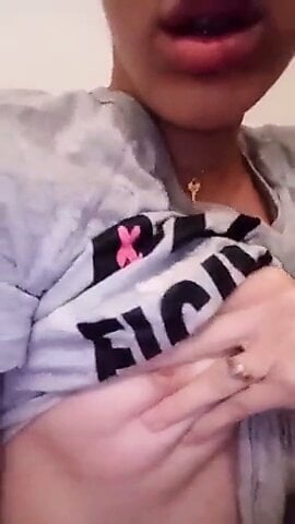 Algerian girl masturbate