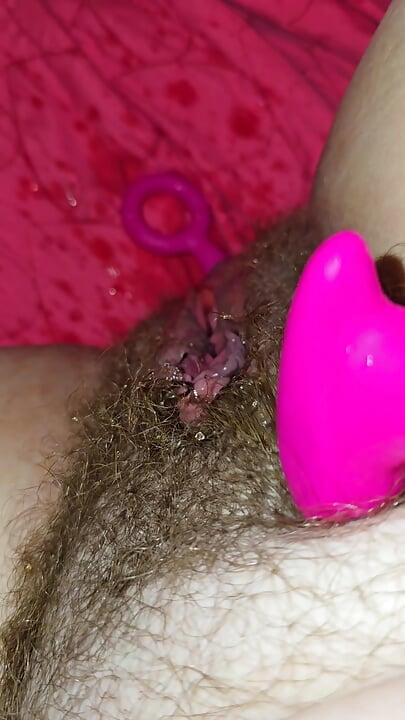 Dirty Whore Squirts While Talking About The Fisting She Received.