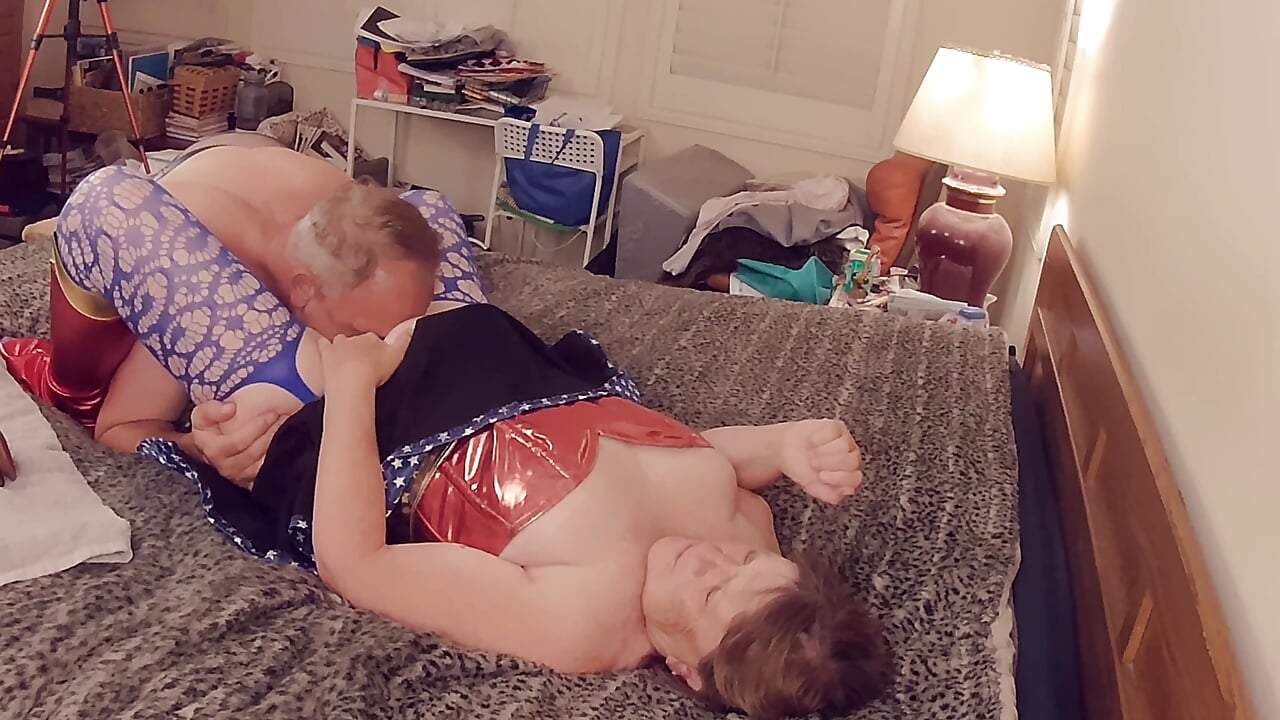 Granny USA: My Patriotic Stick & Lick Orgasms 7 4 2024 CAMS26