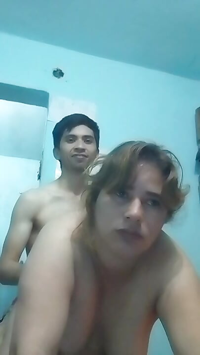 I touch her ass and tits