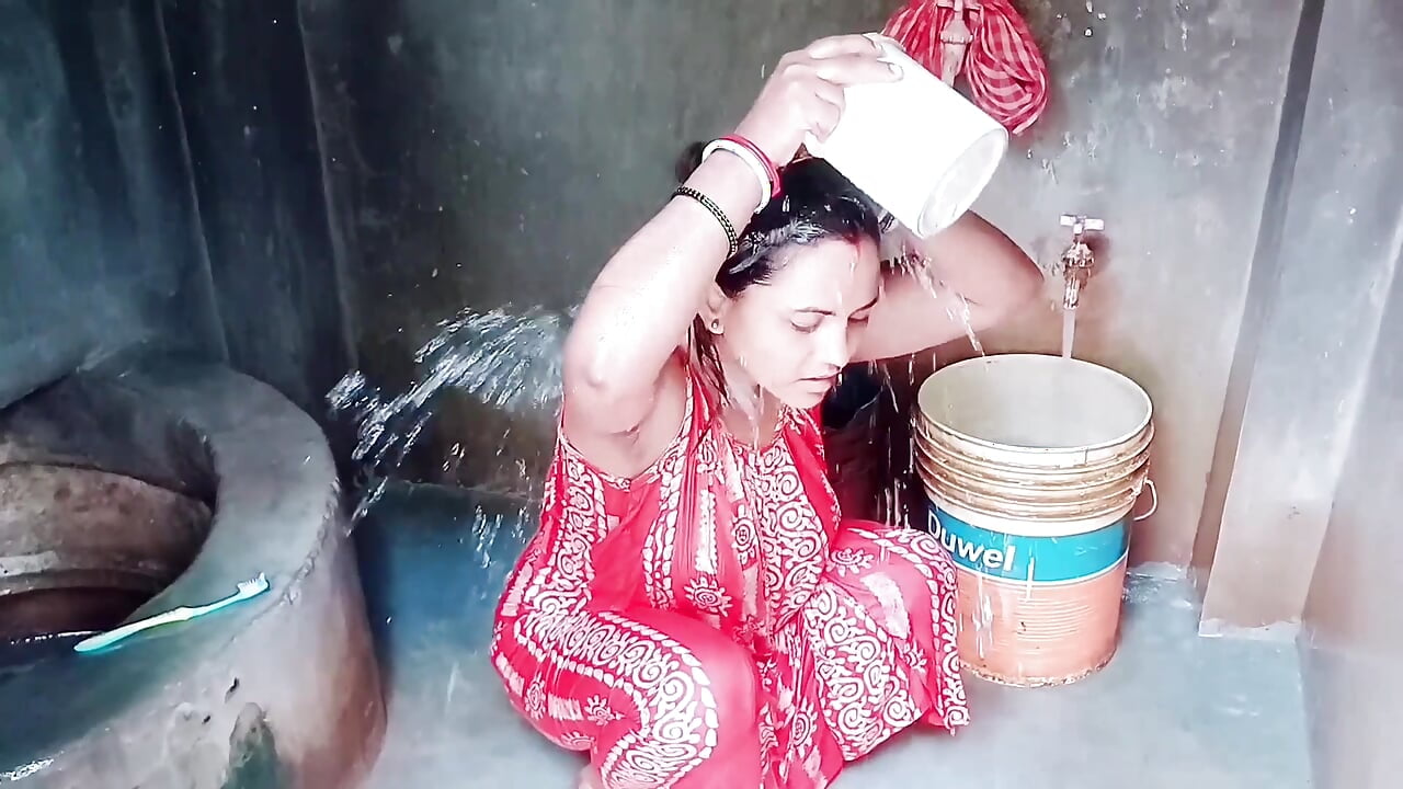 Mallu lazy wife with husband, Sharun Raj doing with vaishnavy, Mallu couple hot Mallu lazy wife hot with talk