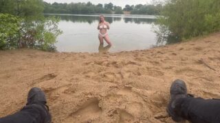 Outdoor Quickie at the Lake – Cum in My Face Please!