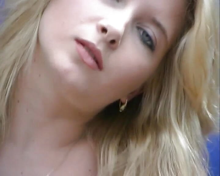 Pornstar for a day Alice the blonde teen masturbates her pussy for your pleasure