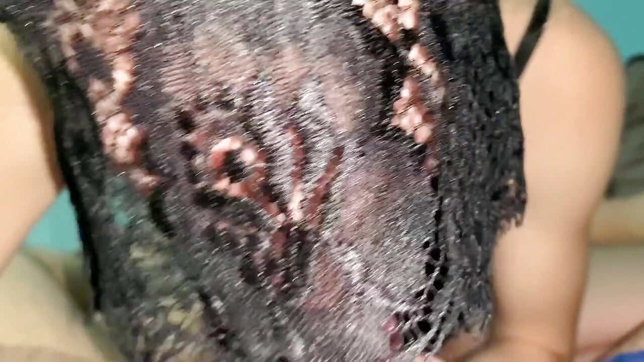 She sucks his glans to control his ejaculation and make him cum