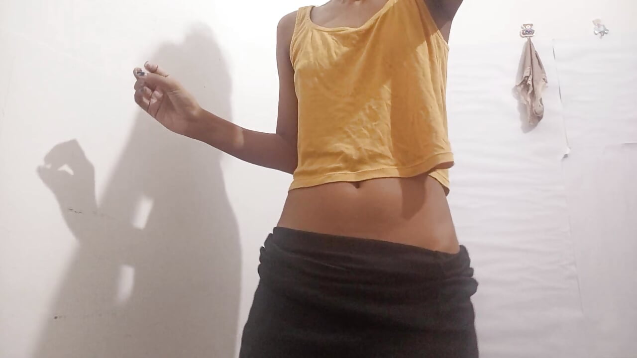 Showing assets.. big boobs, showing pussy and boobs.