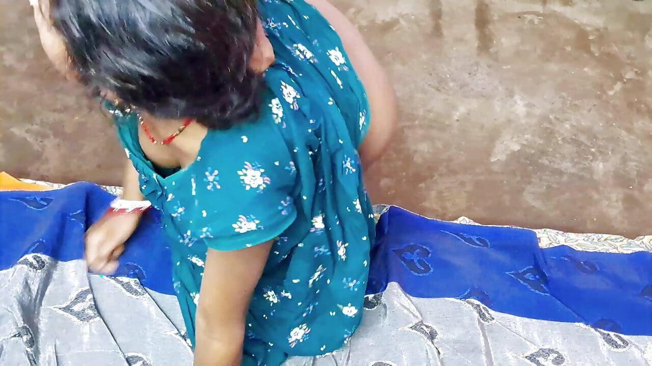 Swati Naidu Telugu girl village boy friend sex in the bedroom