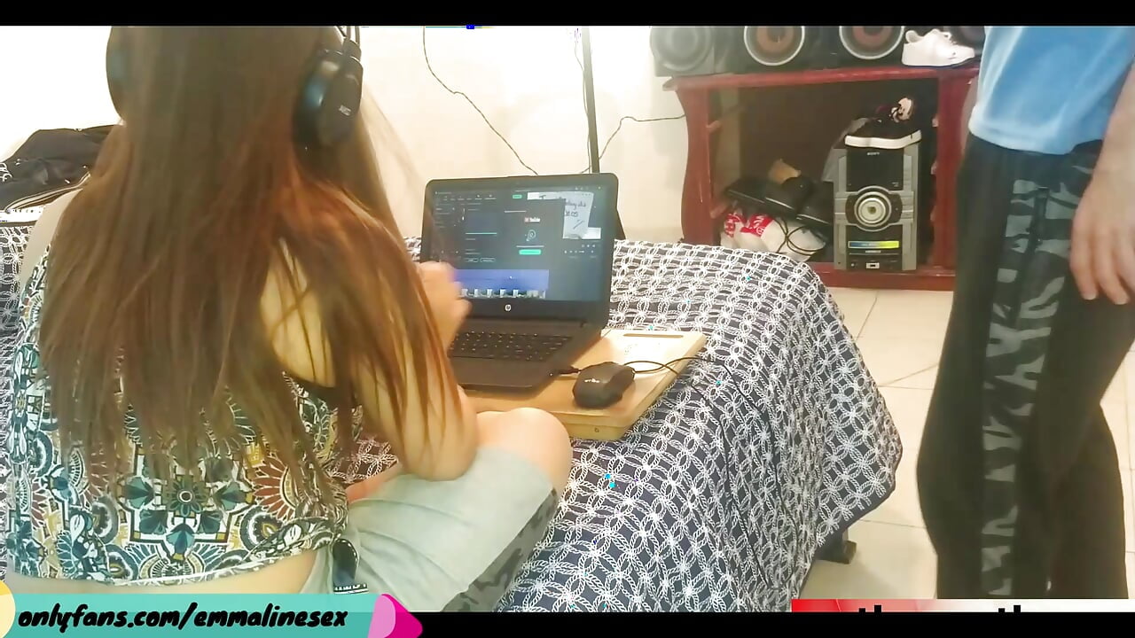 This boy doesn’t let me study music whenever he sees me alone he comes into the room and I give him oral sex, my mouth gets tire