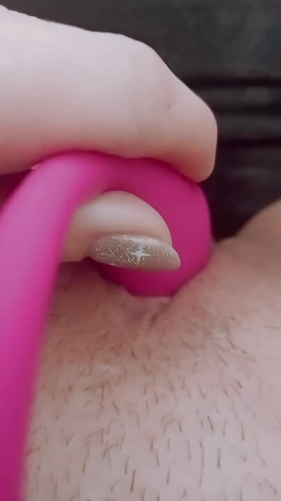 Horny milf fucks her own pussy